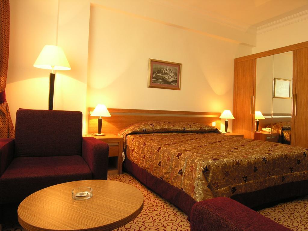 Tamara Hotel Ван Номер фото